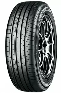 Yokohama BluEarth-XT AE61E 1